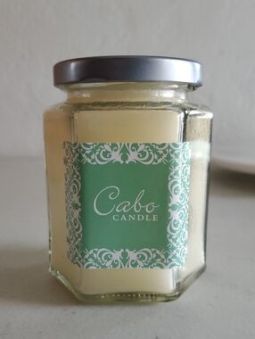Gardenia Cabo jar Candle approx 50 hours burn time, 8 oz, Celebrating Home New